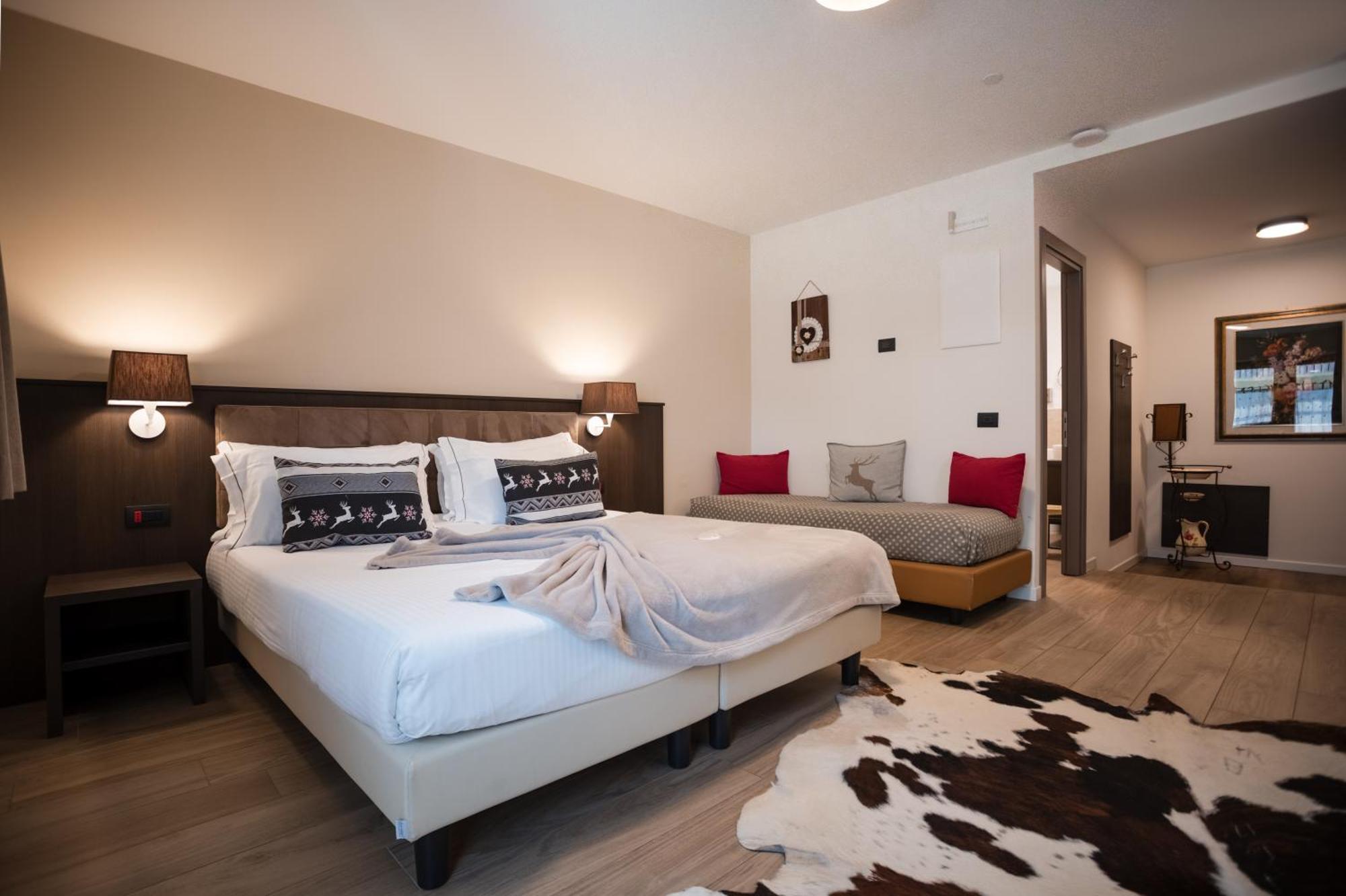 Olimpia Hotel Бормио Екстериор снимка